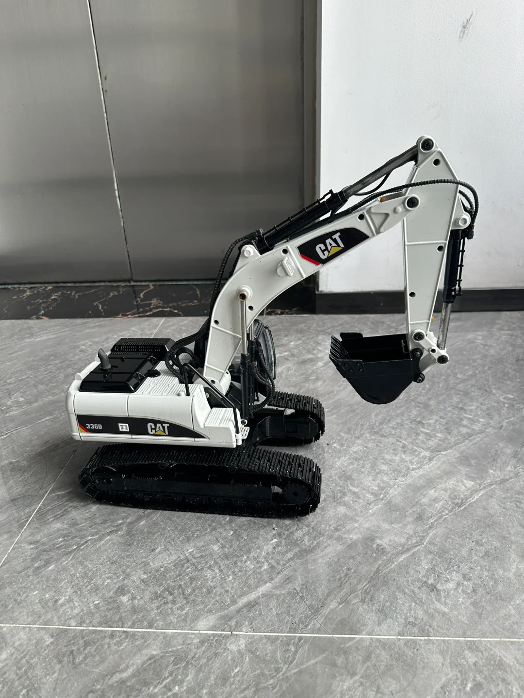 出一个全金属挖掘机｜遥控可动