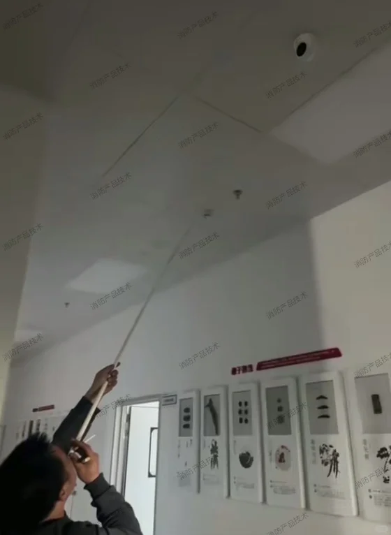 消防联动测试如何正确掌握吹烟试验姿势