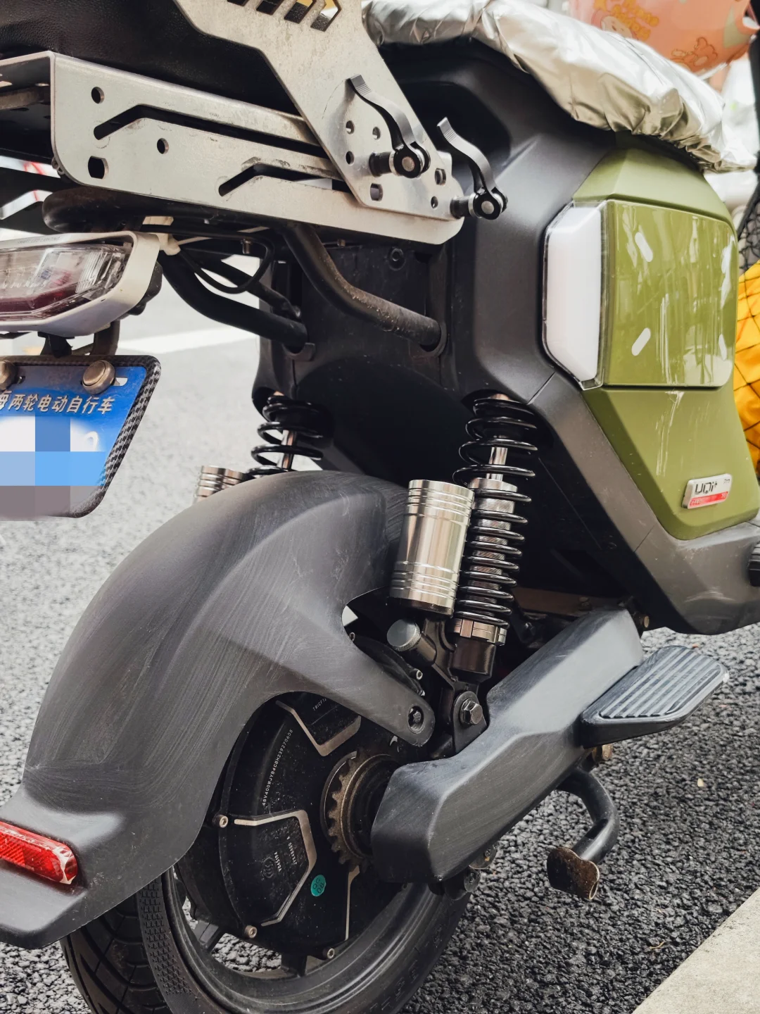 小牛U2更换川南后减震