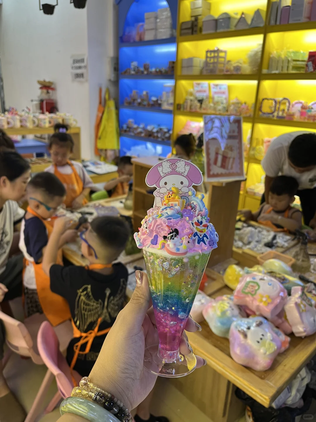 考古桌子，宇宙最辛苦