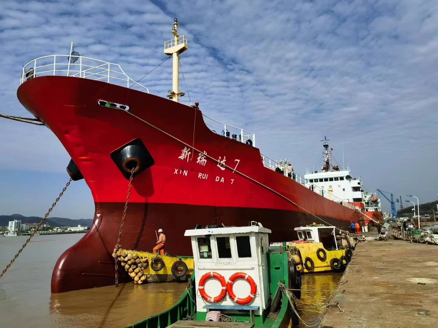 自主液体散货船?