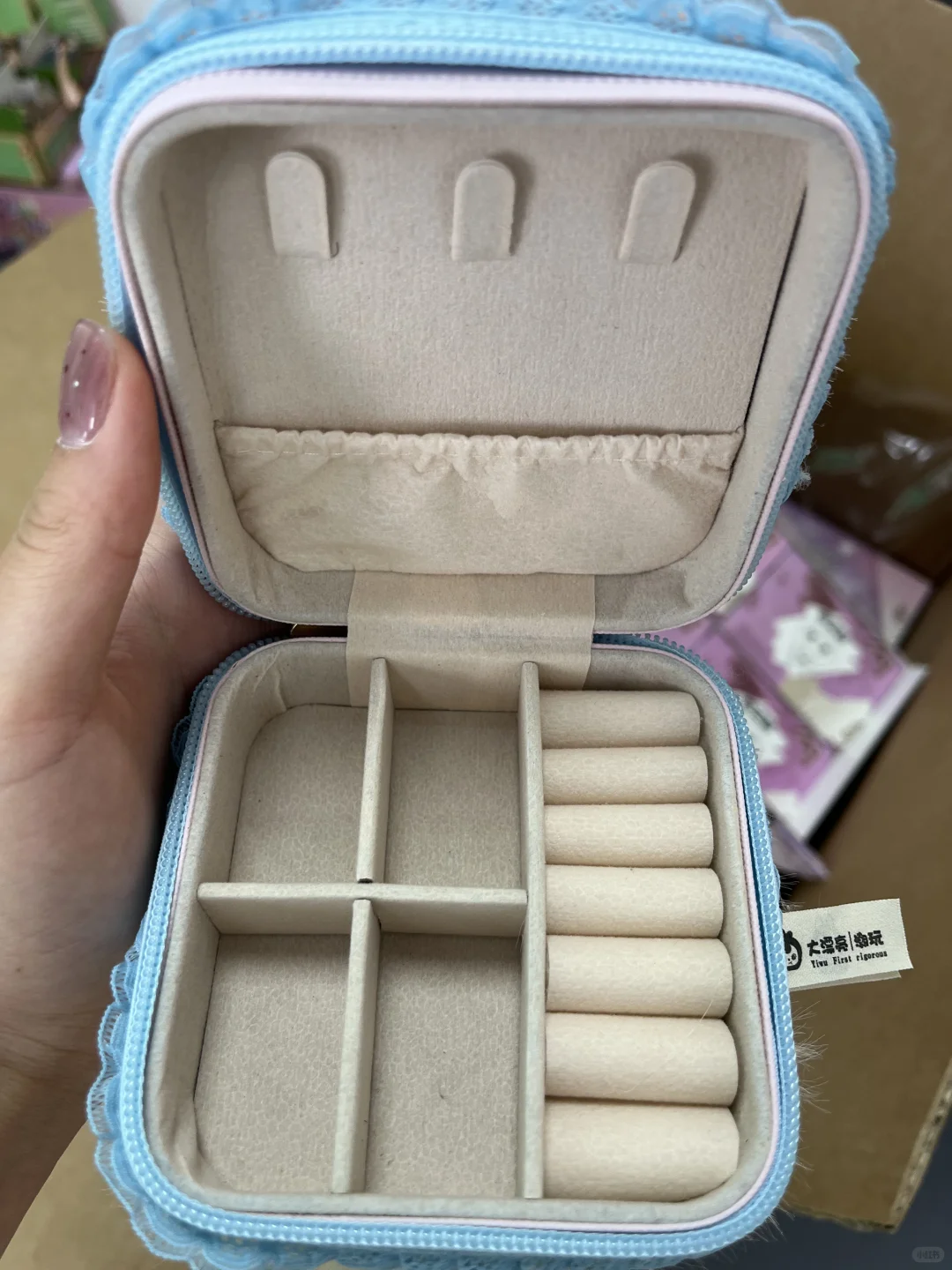 潮玩盲盒供应&baby three娃三岁毛绒首饰盒