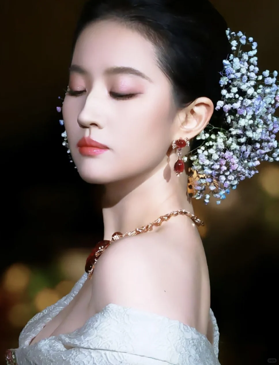 不起眼的满天星，也可以璀璨夺目