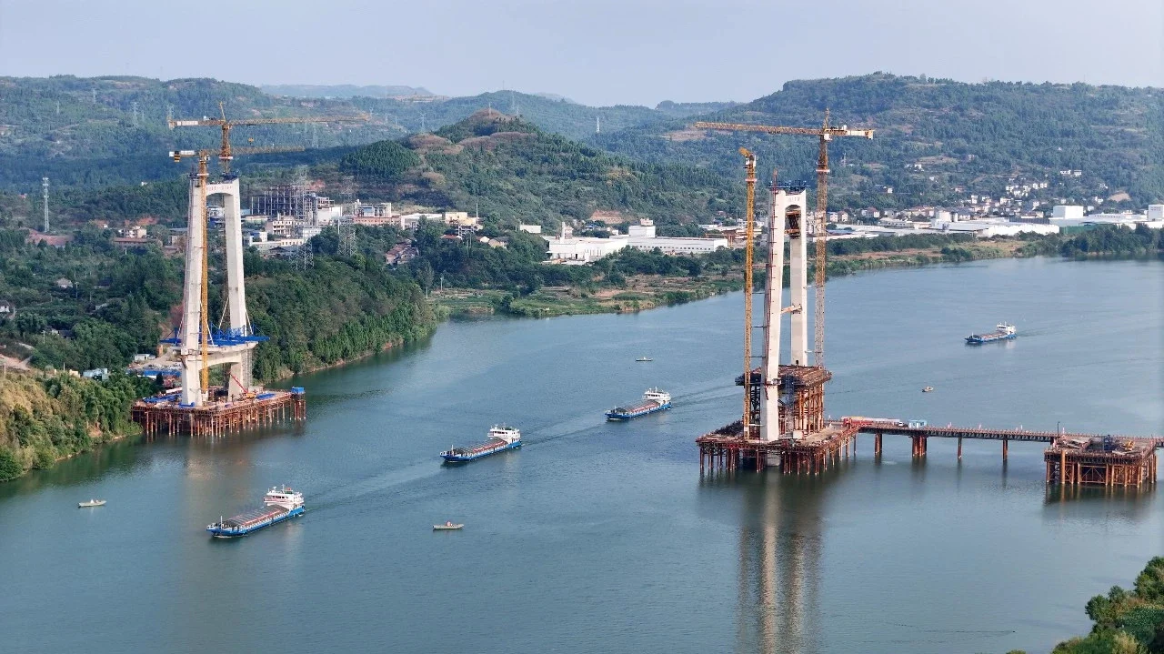 南充5艘千吨级货船完成首航