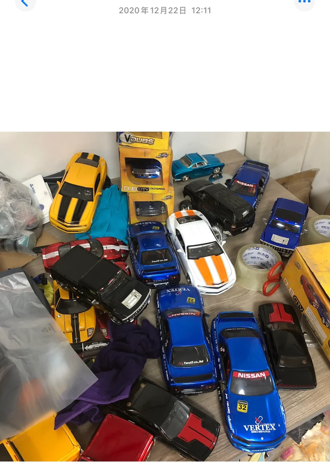 一些年份久远的老货车模 ?