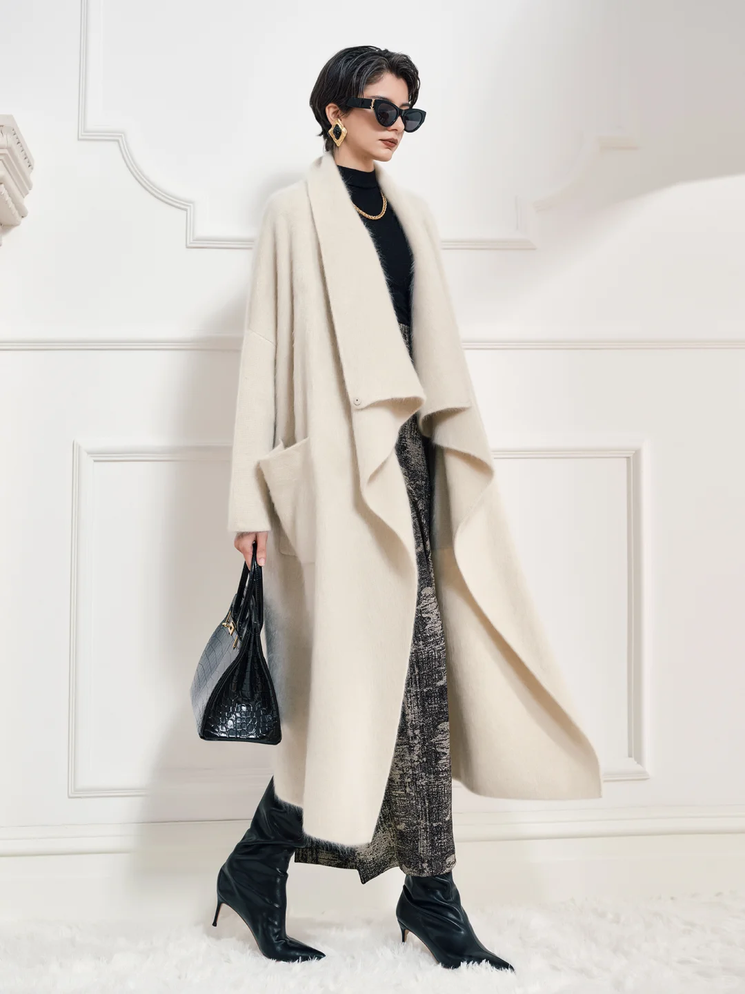 TU | 2025 AW上新 白牦牛绒大衣