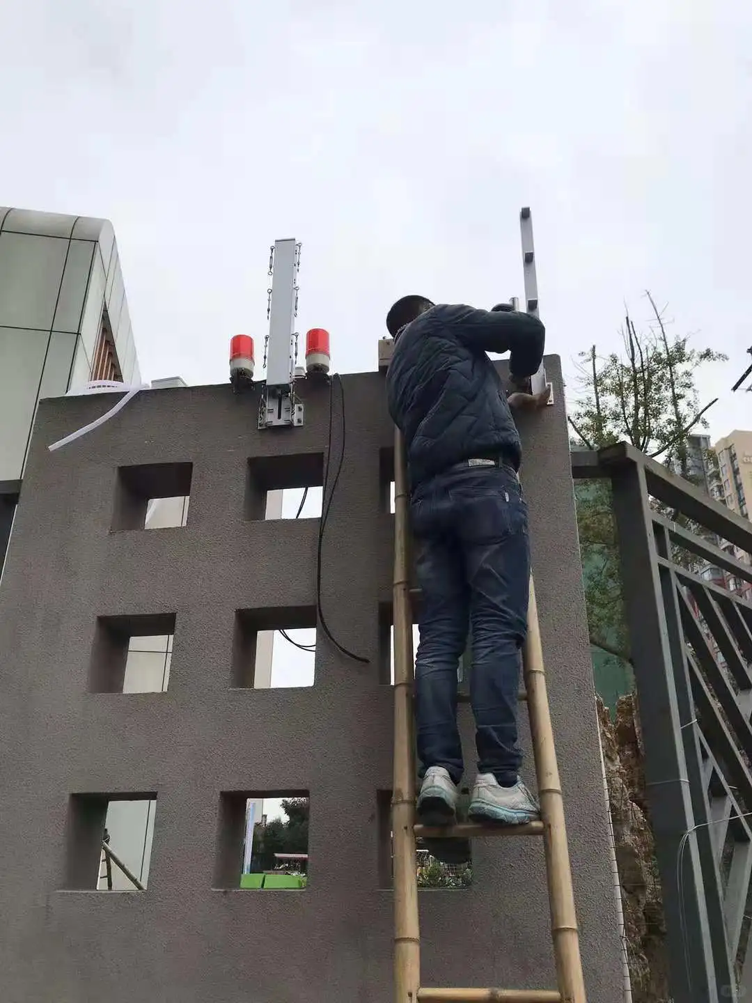 张力围栏会不会对小朋友造成身体上的伤害？