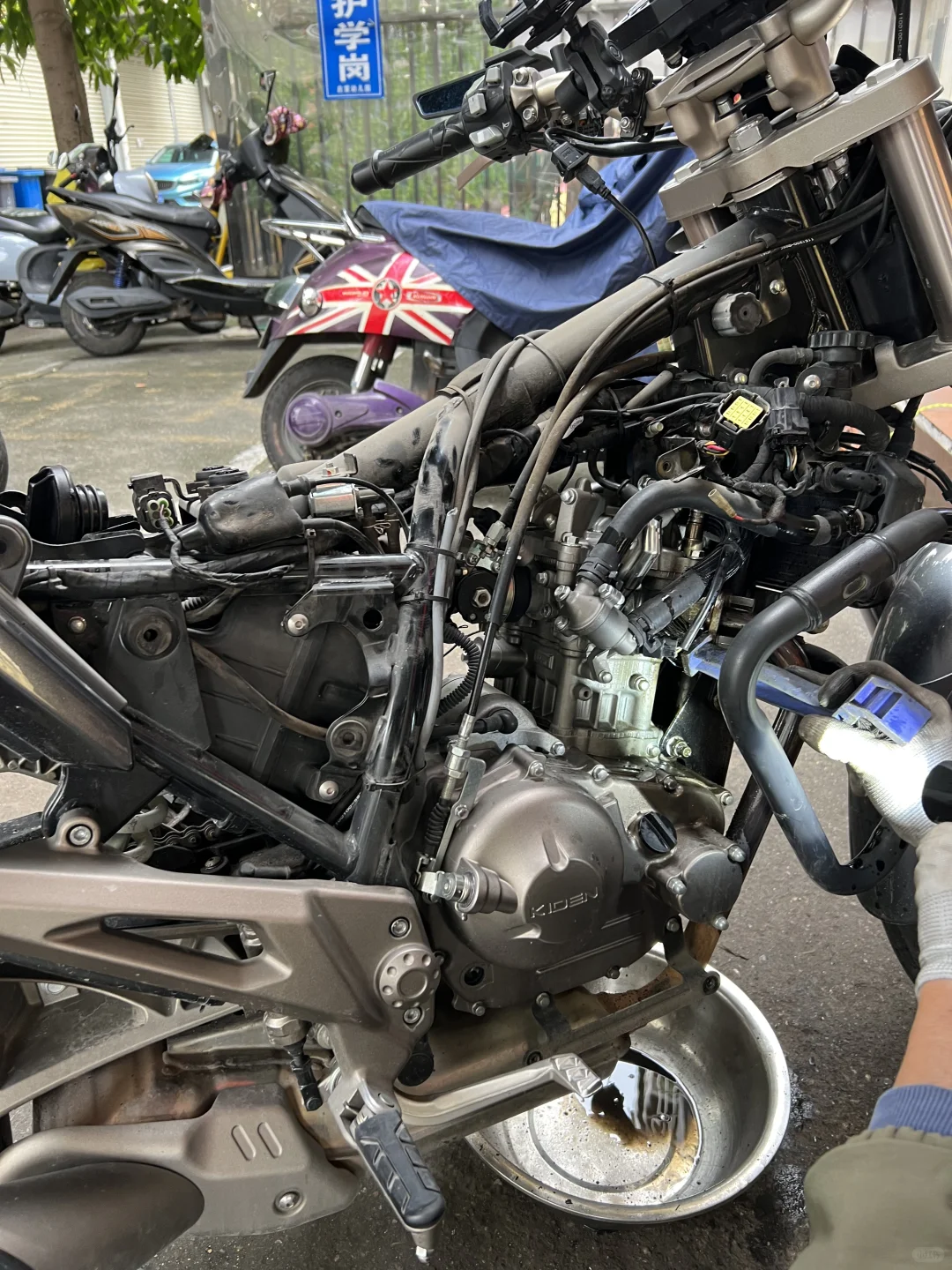 至少本田190不会让我学修车