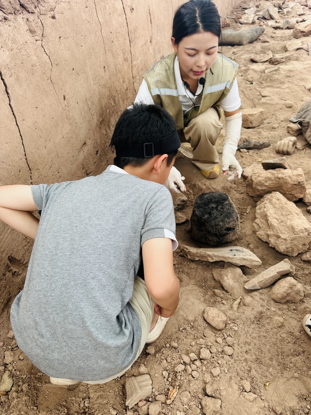挖到宝啦?沉浸式考古体验太酷啦！
