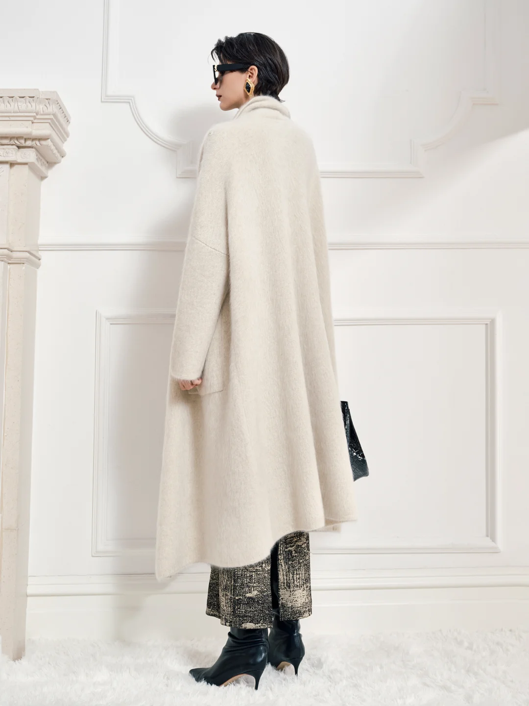 TU | 2025 AW上新 白牦牛绒大衣