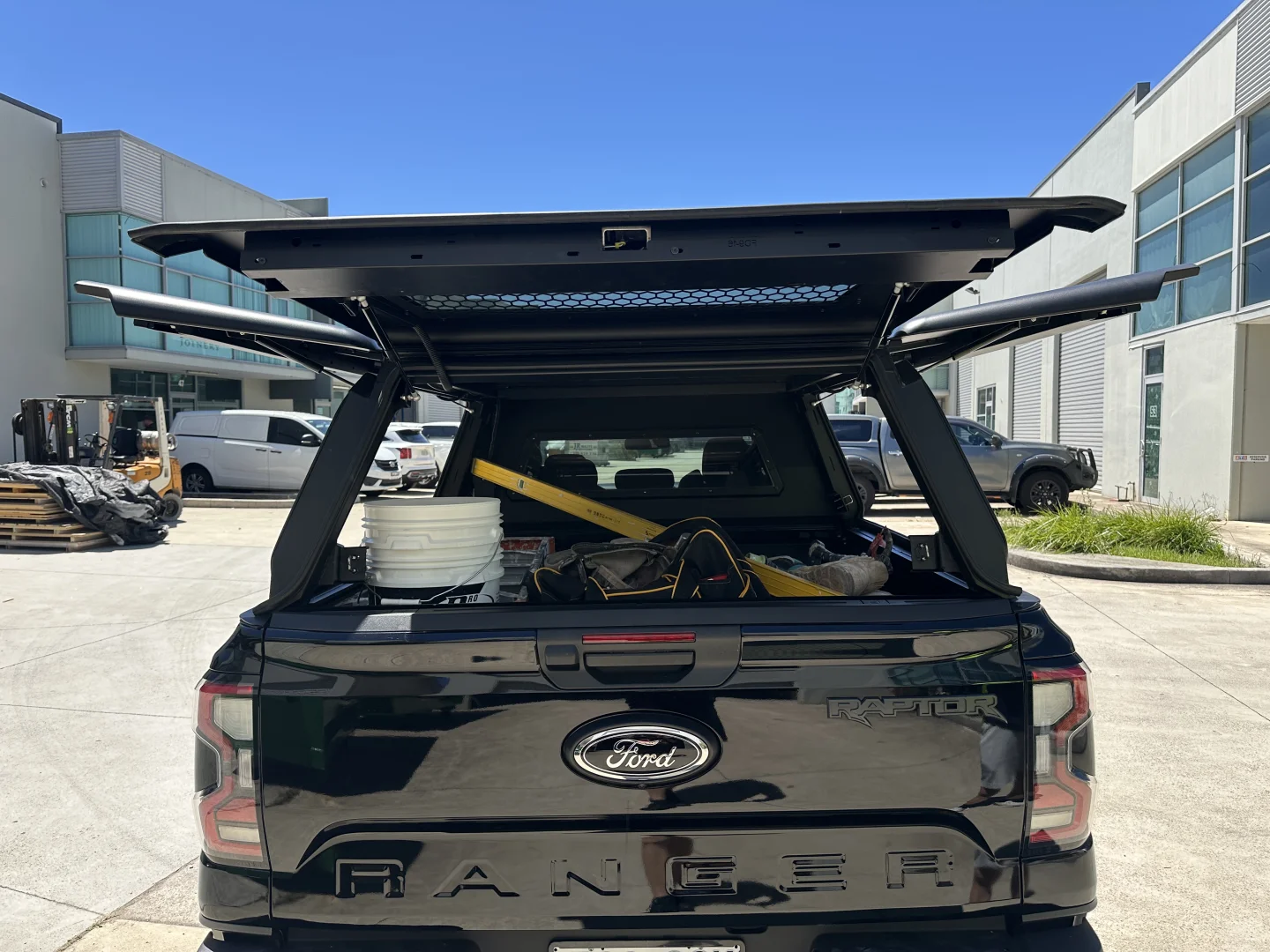 福特新款RANGER高品质一体铝合金高盖促销