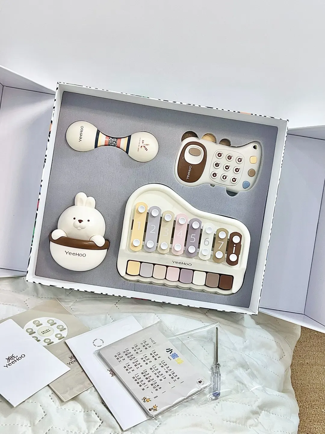 宝妈狂喜！选对宝宝玩具能玩一整天！！