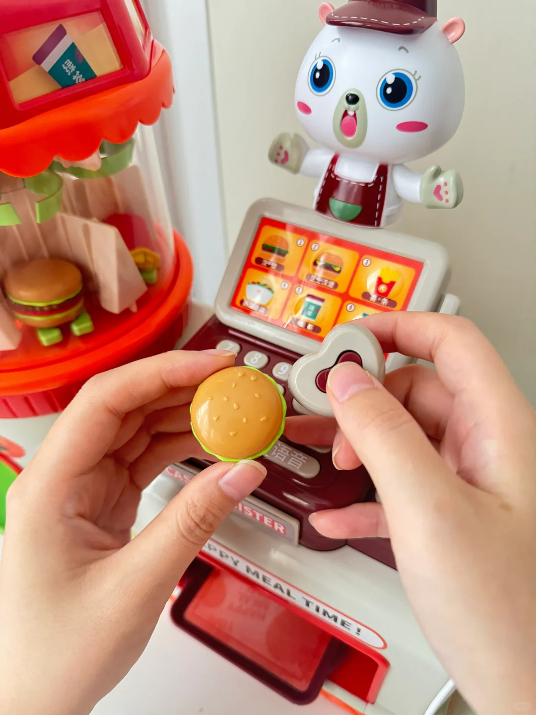 我去,现在小孩的玩具这么真实了吗!