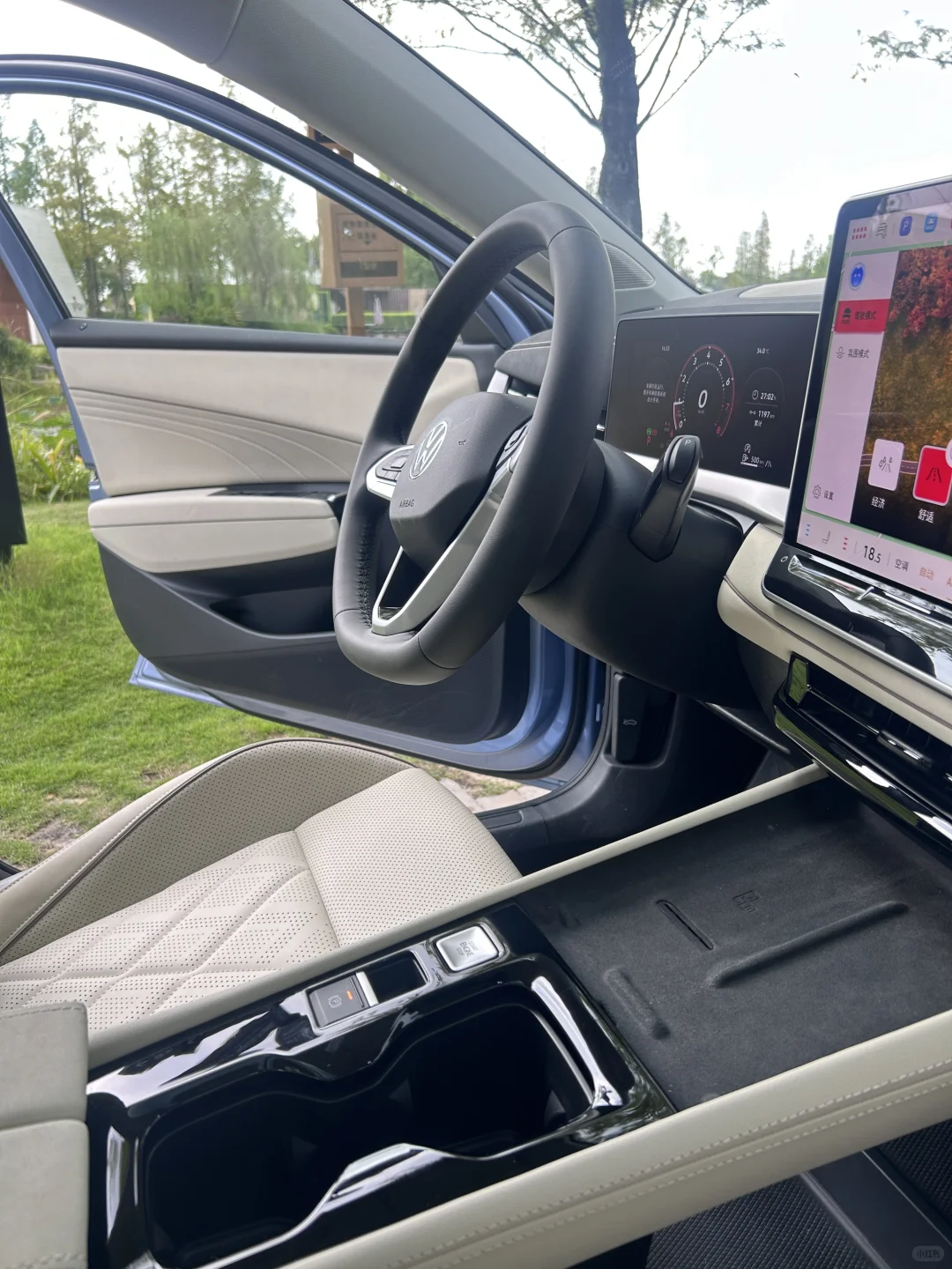 全新速腾 L，三屏交互惊艳到我失语！