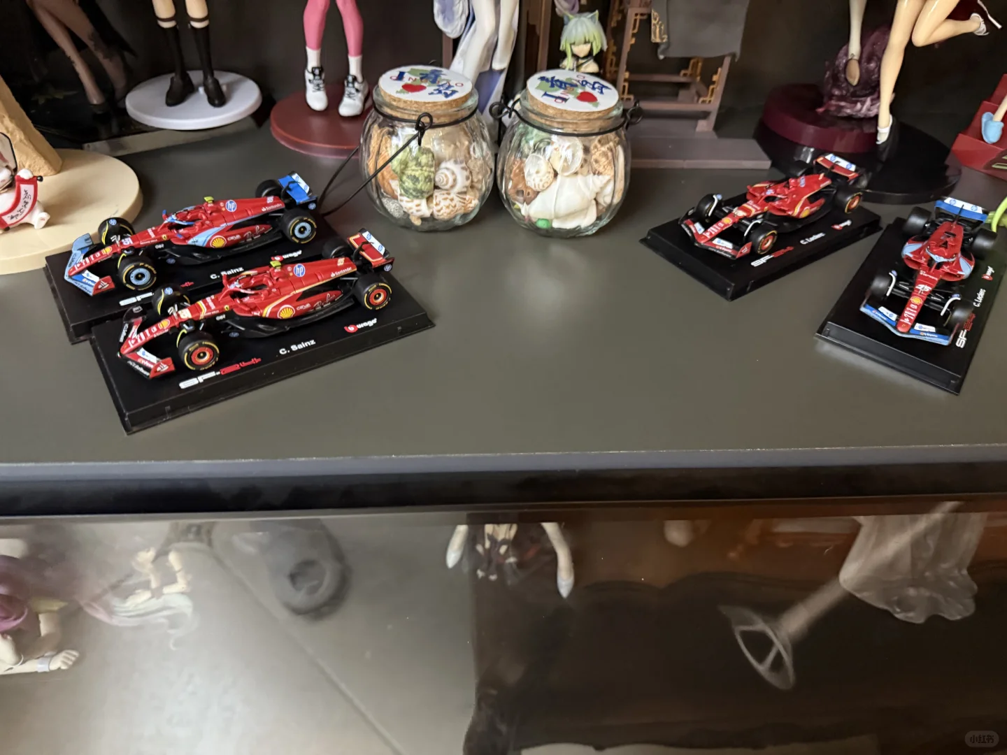 爸爸和儿子一人买一件山姆小车