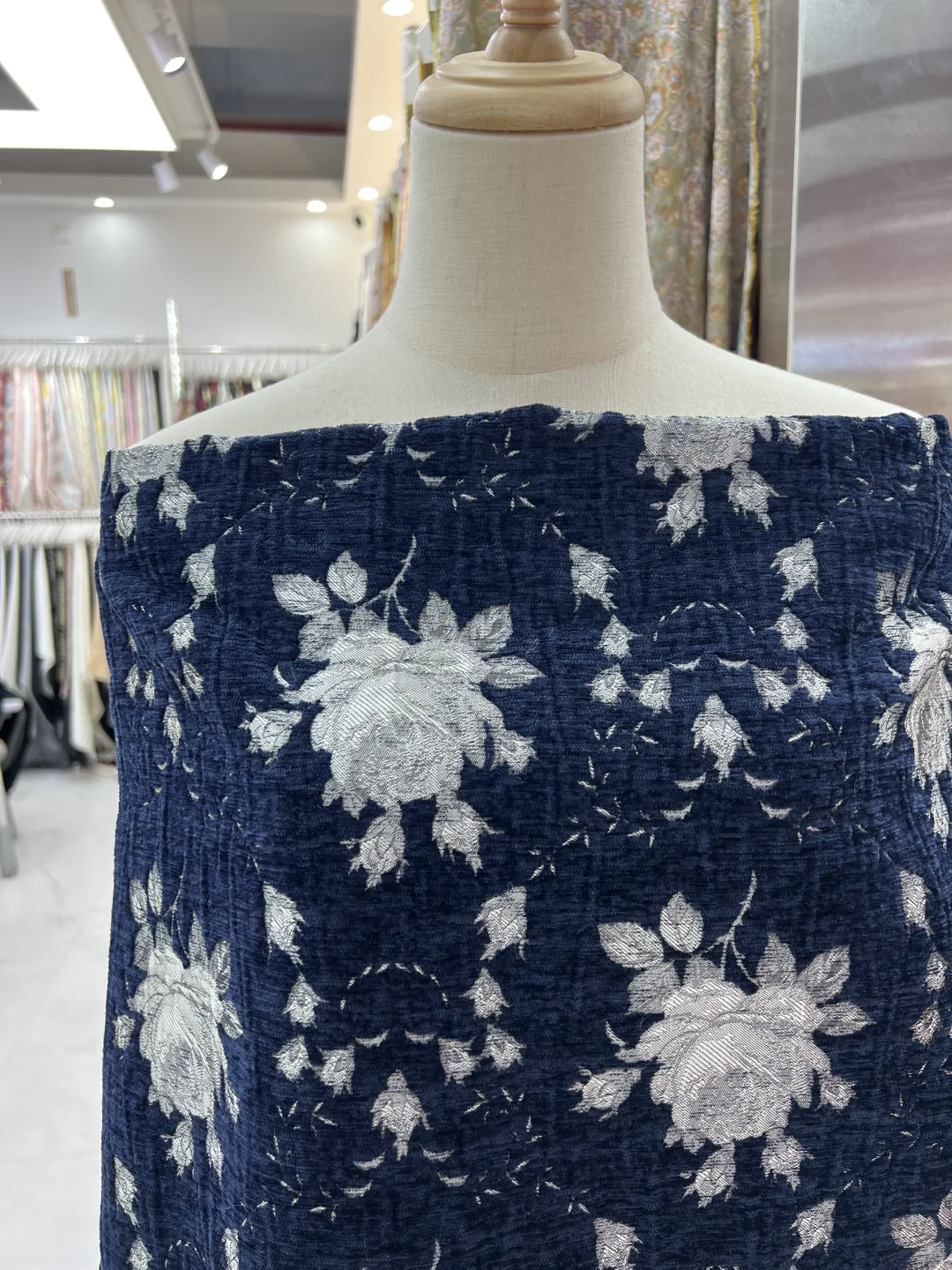 蓝调时刻｜高级感复古提花面料?