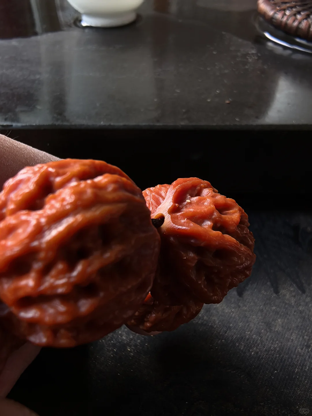 是不是塑料的？