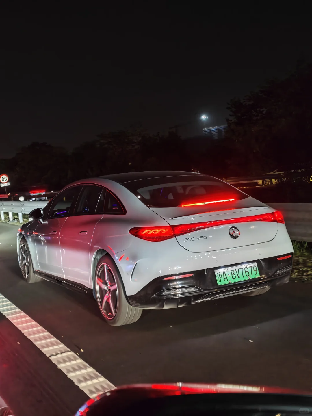 高速公路违章欢迎来举报