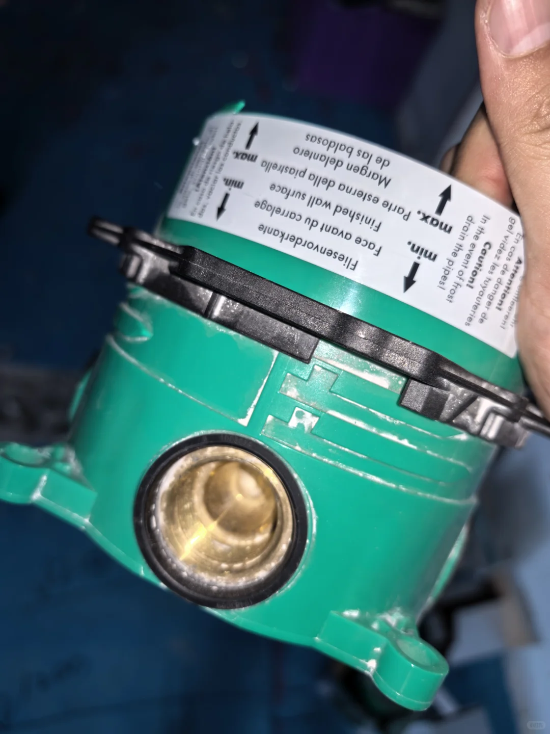 汉斯格雅以次充好， 二手的当新的卖