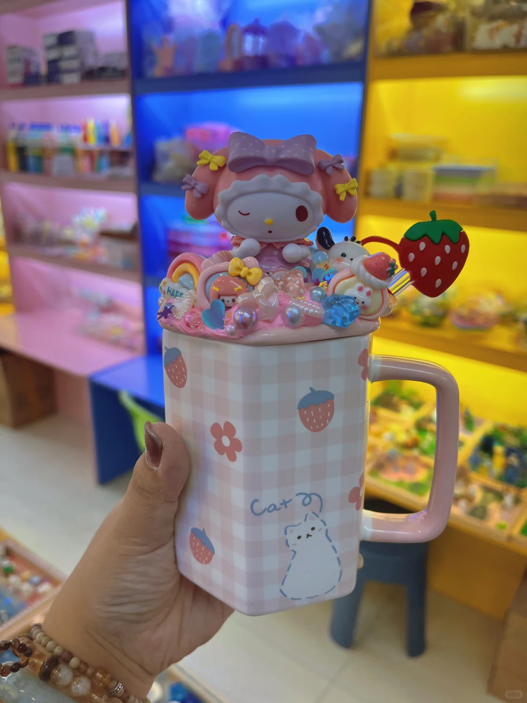 考古桌子，宇宙最辛苦