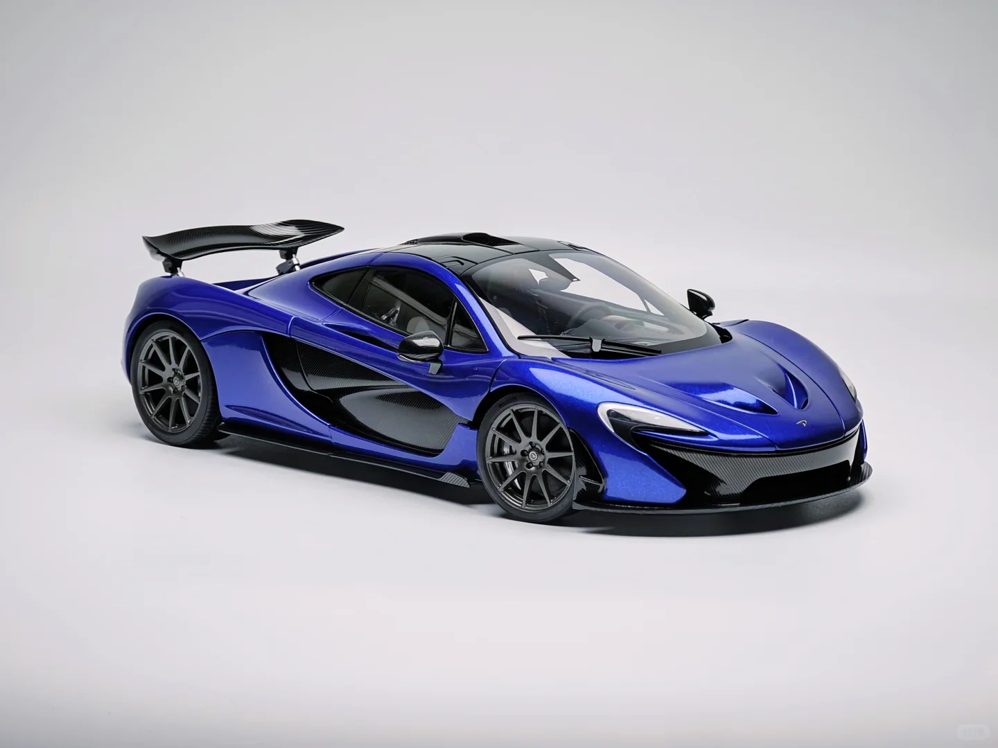 AA至此走上卖塑料的罪恶之路 迈凯伦 P1