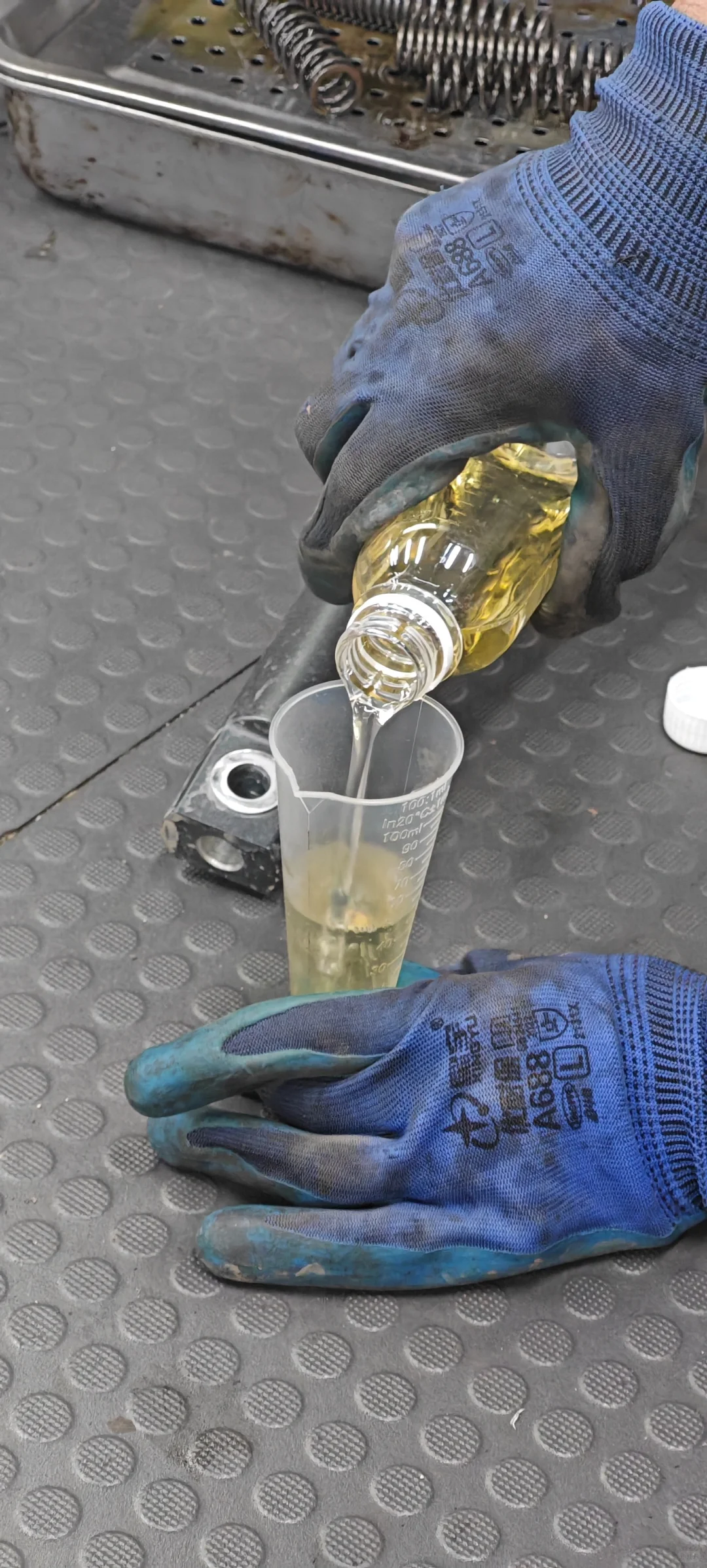 本田NS125LA前减震改装