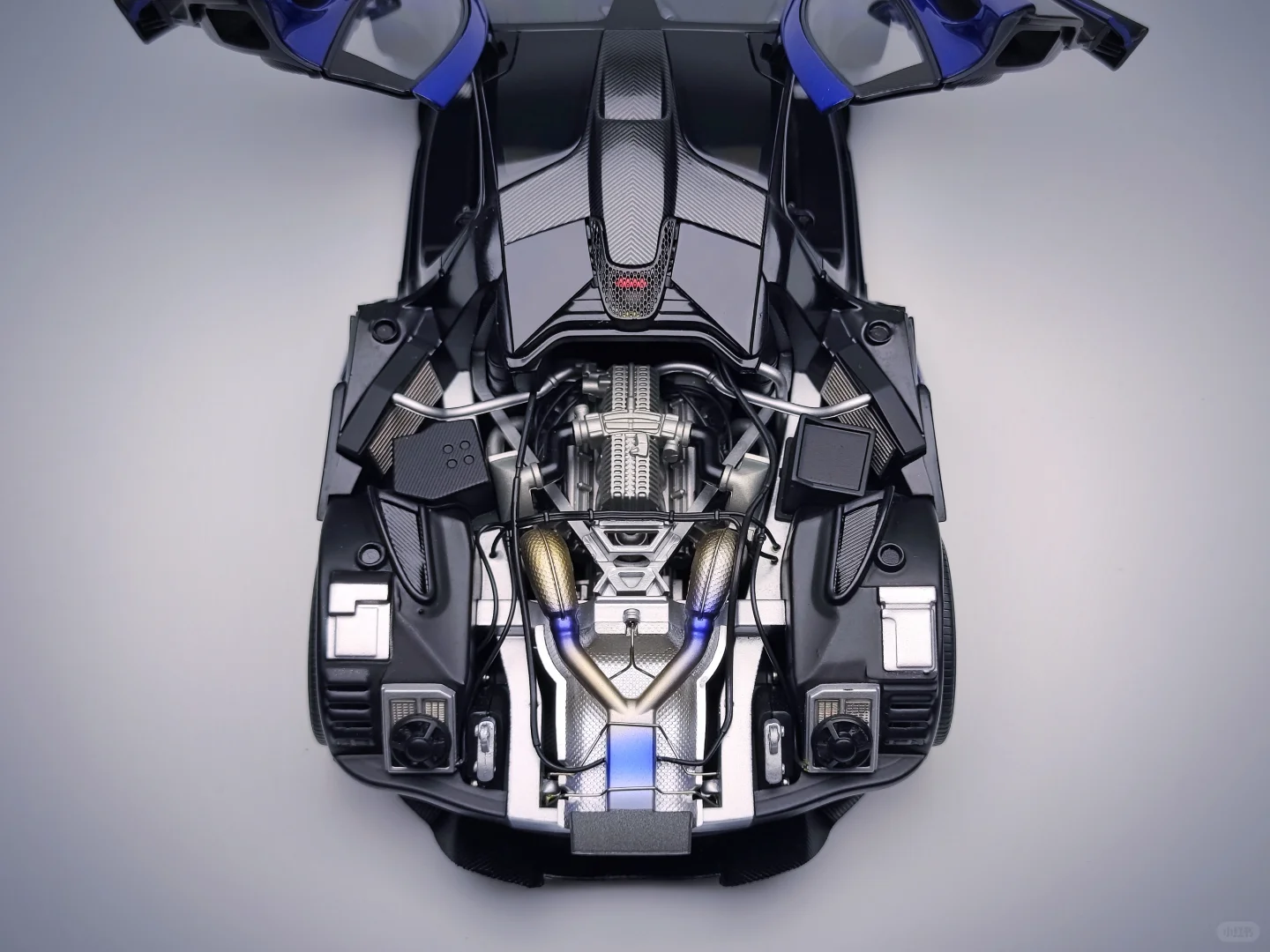 AA至此走上卖塑料的罪恶之路 迈凯伦 P1