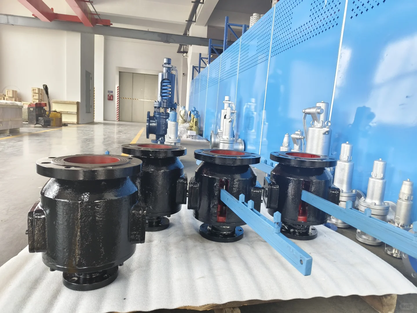 安全阀品种?很多，无奈只能发这么几张