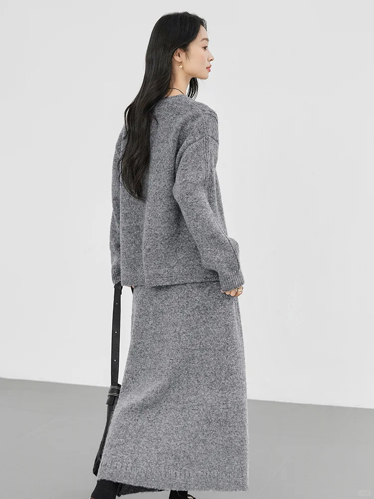 对白DUIBAI｜不对称造型套装