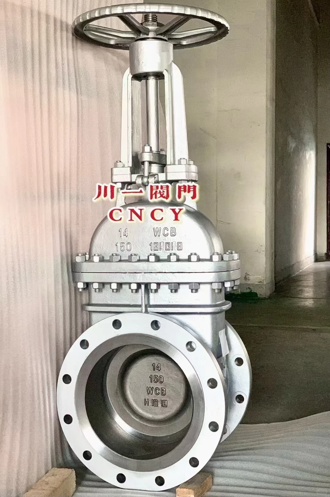 女大做销售，卖阀门