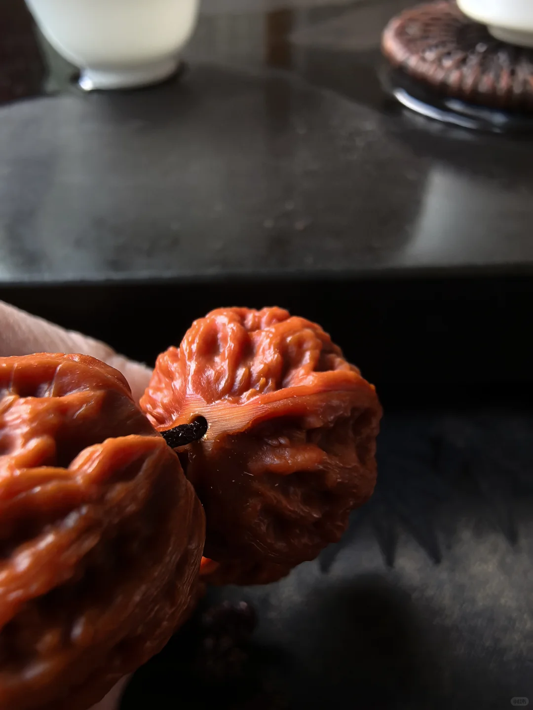 是不是塑料的？