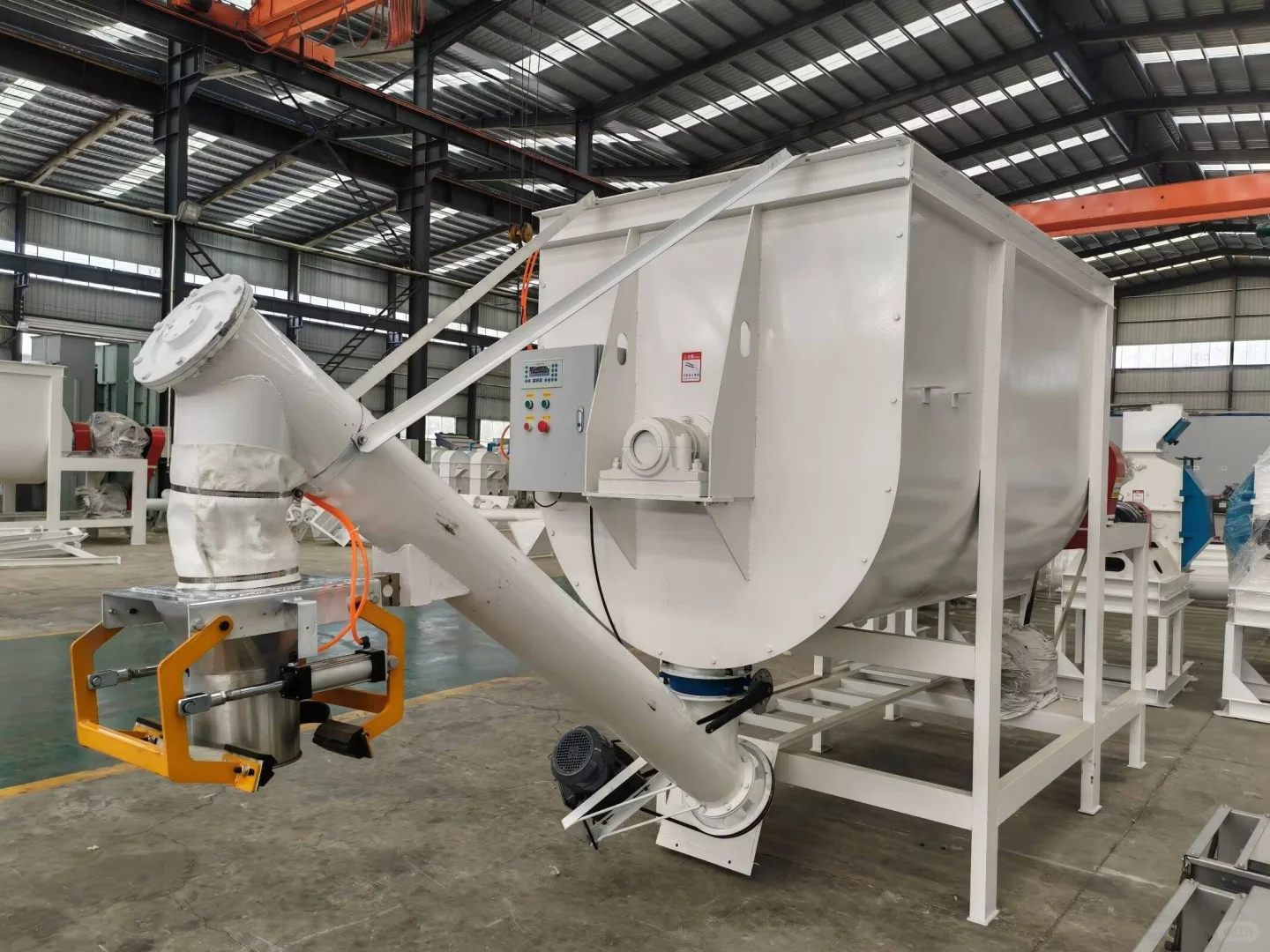 医药行业适用的自动称重定量包装机搅拌一