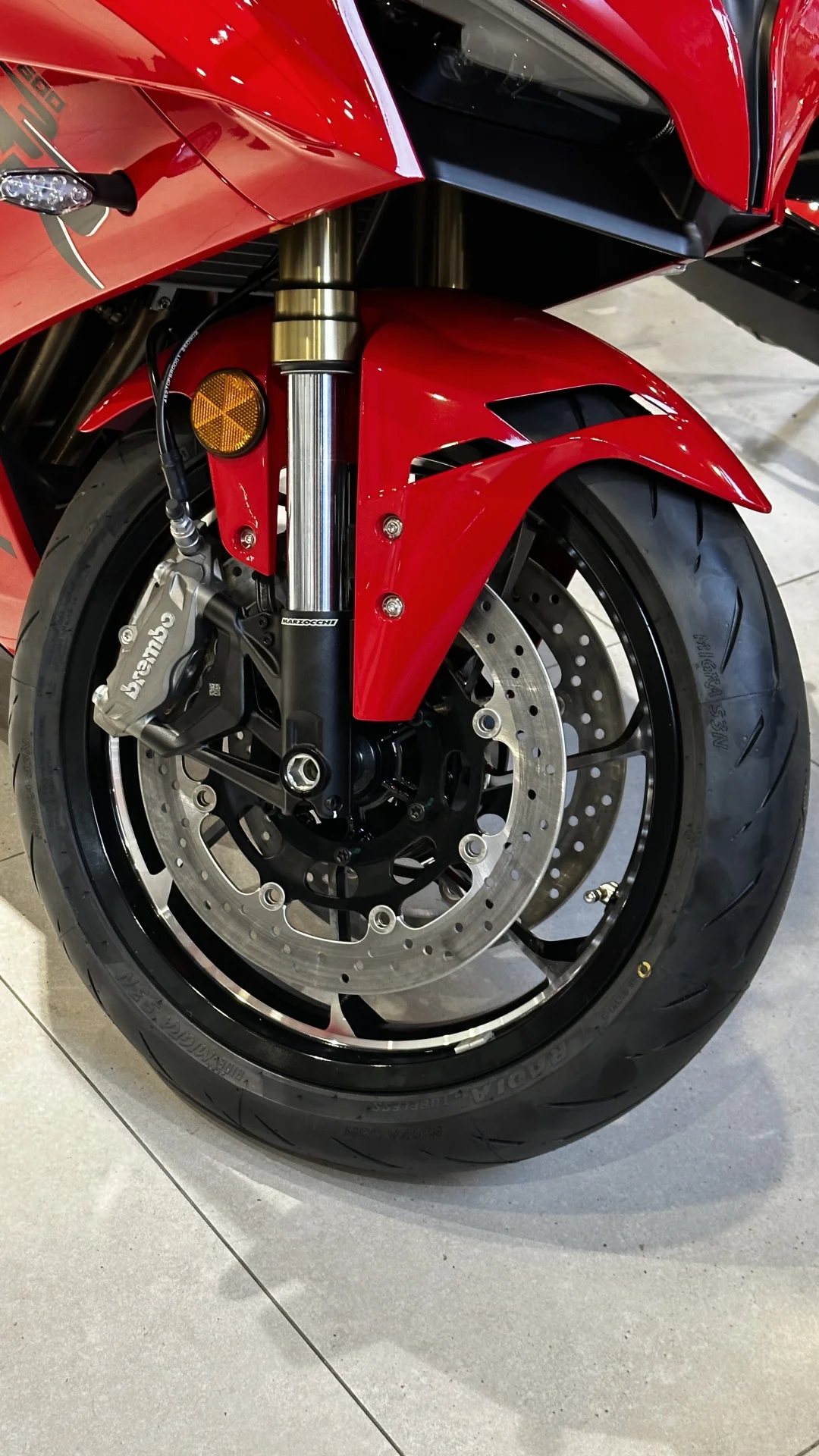 QJ赛550ES，能否成为QJ代表性机车？