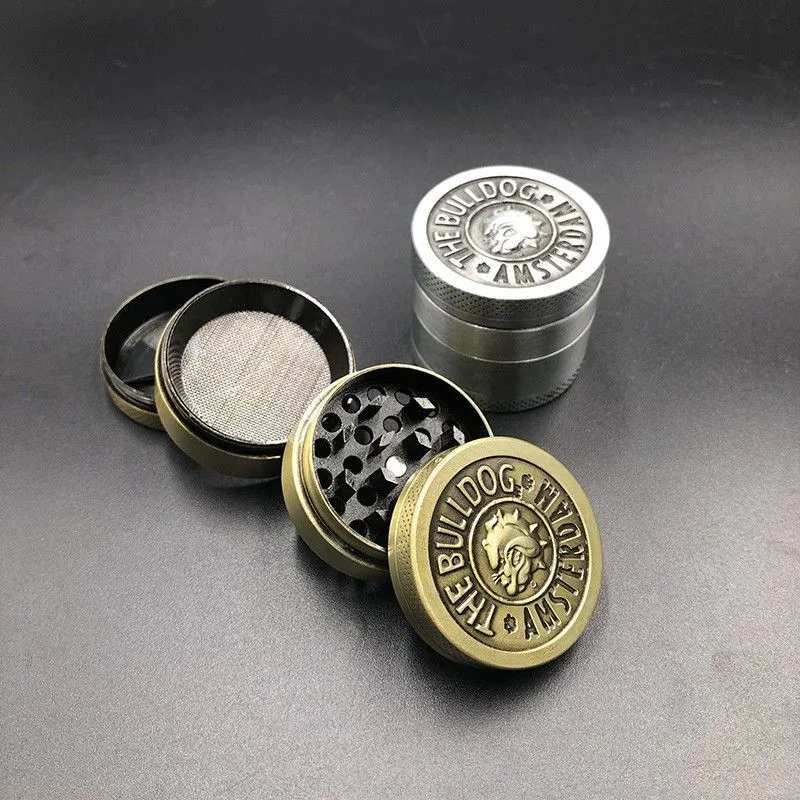 阿姆斯特丹狗头锌合金四层磨烟器金属小号40