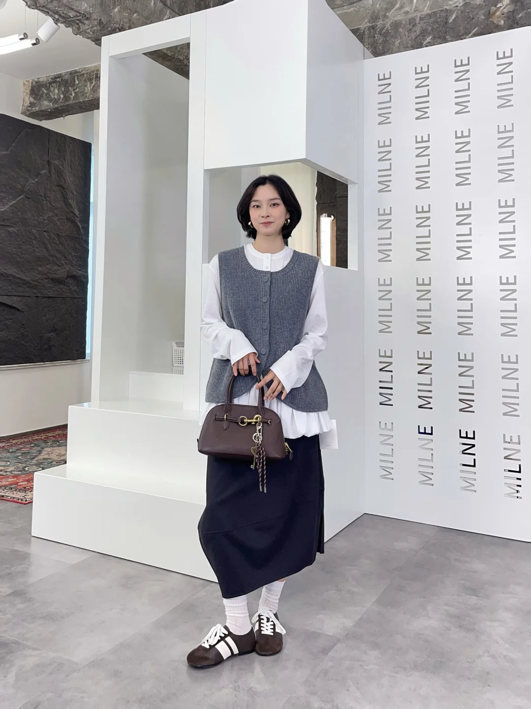 YOEYYOU｜早秋穿搭不费力的时髦感?