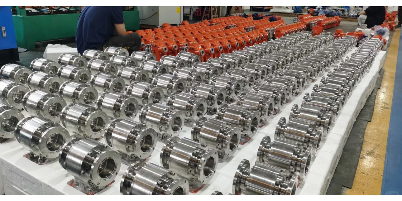 电动高真空球阀