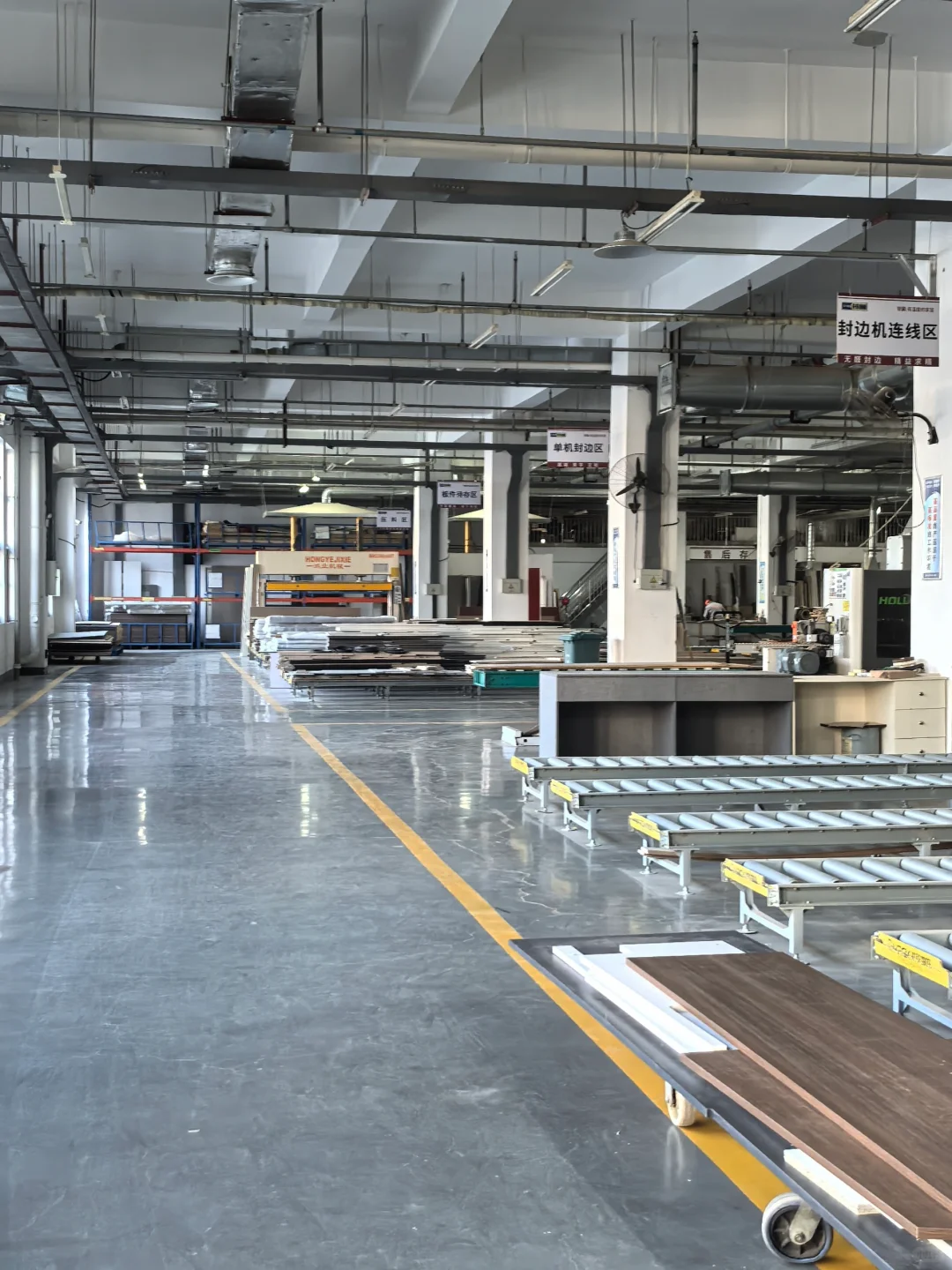 这才是真实和令人信服的全屋定制无尘车间！