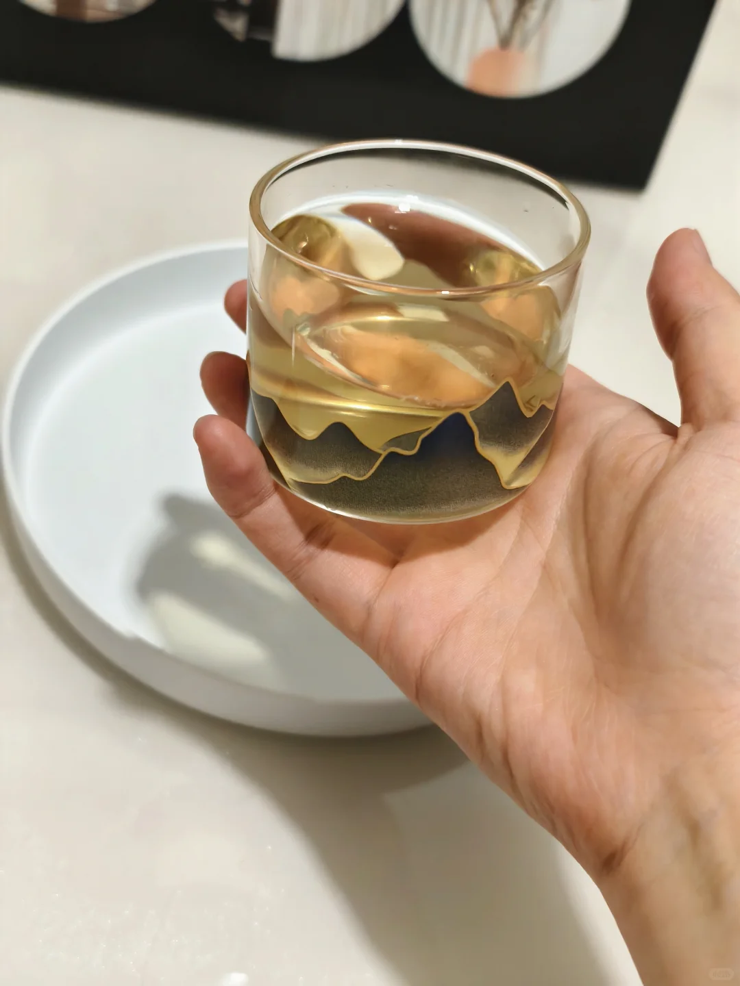 会感温变色的茶杯