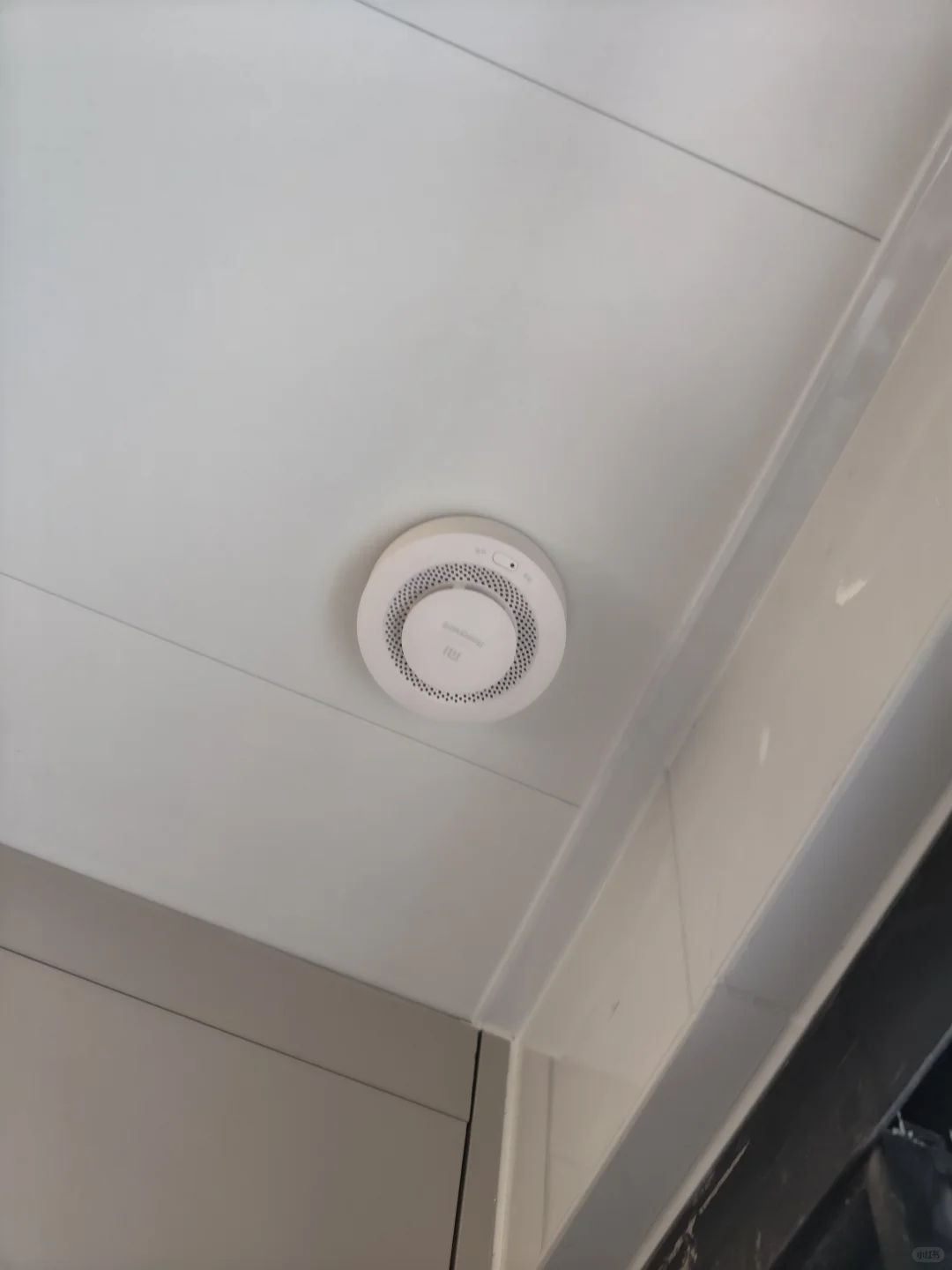 ?谁还在说做全屋智能留根零线就行？