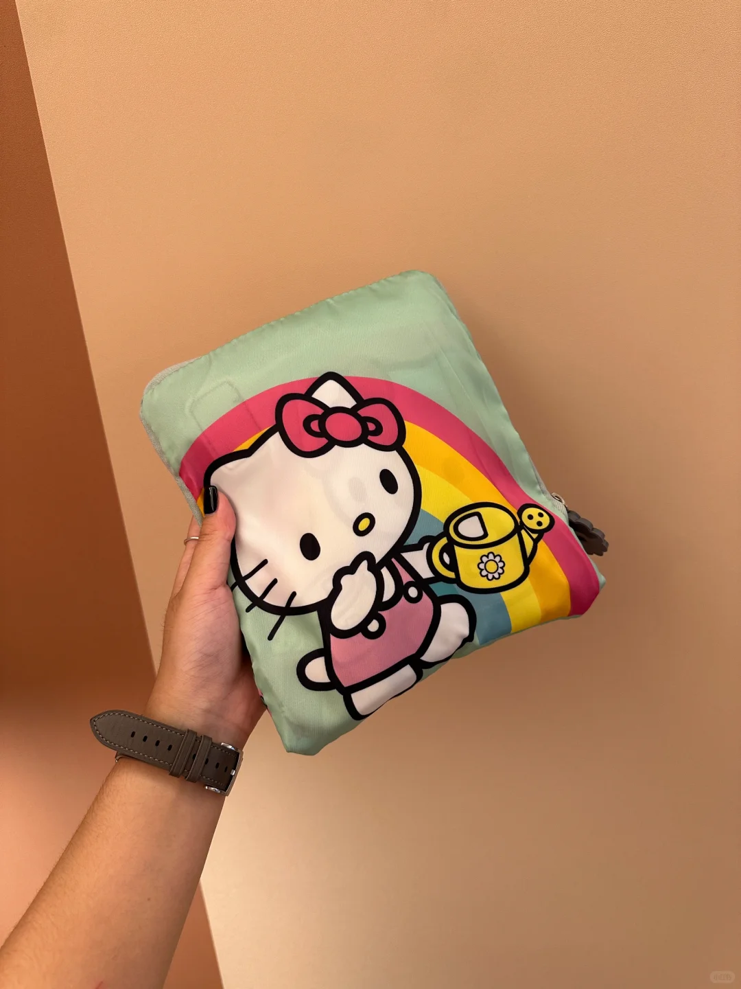 收起小小一个 打开大大一个 好实用??