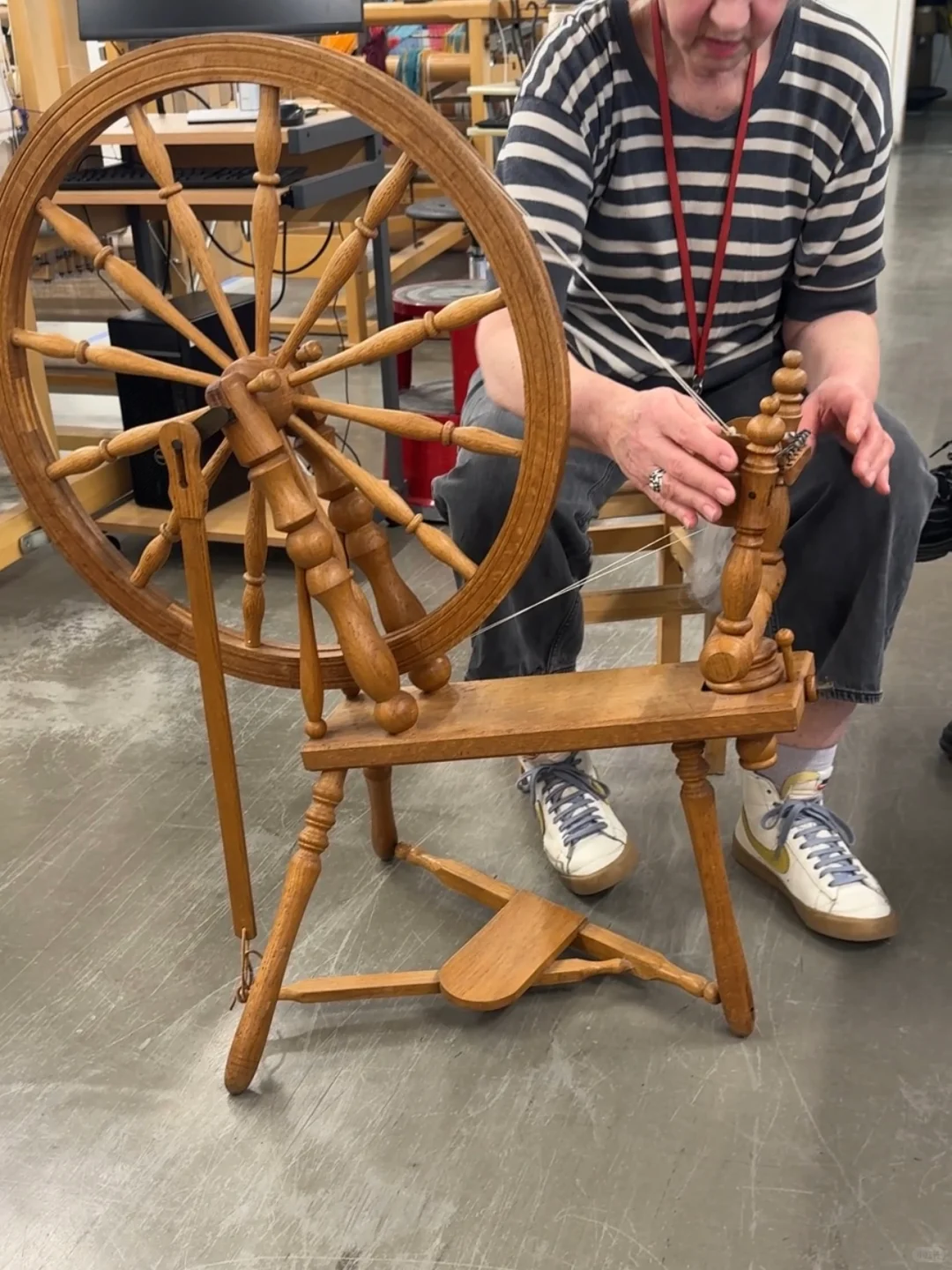 用纺线车纺线｜学会制作S和Z twist yarn