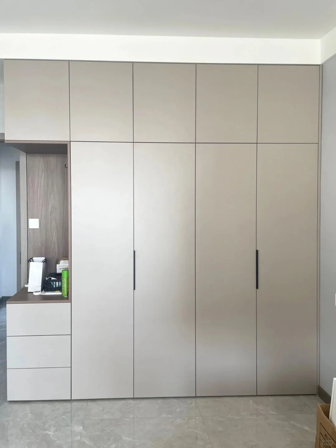 南昌全屋定制柜子安装完工