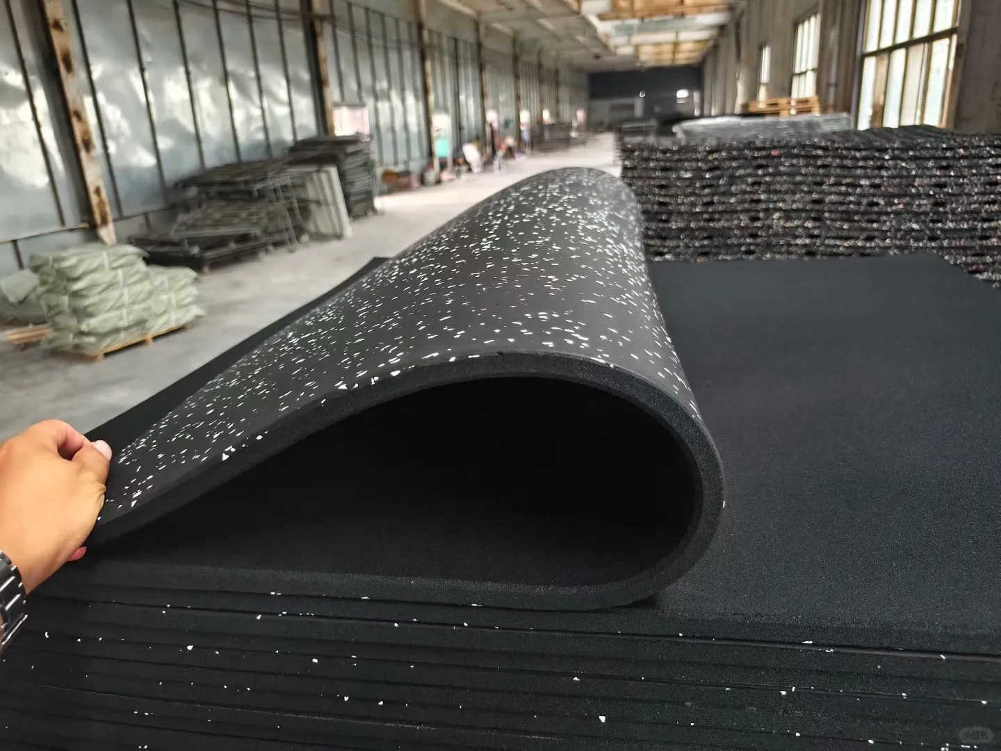 健身房橡胶地垫