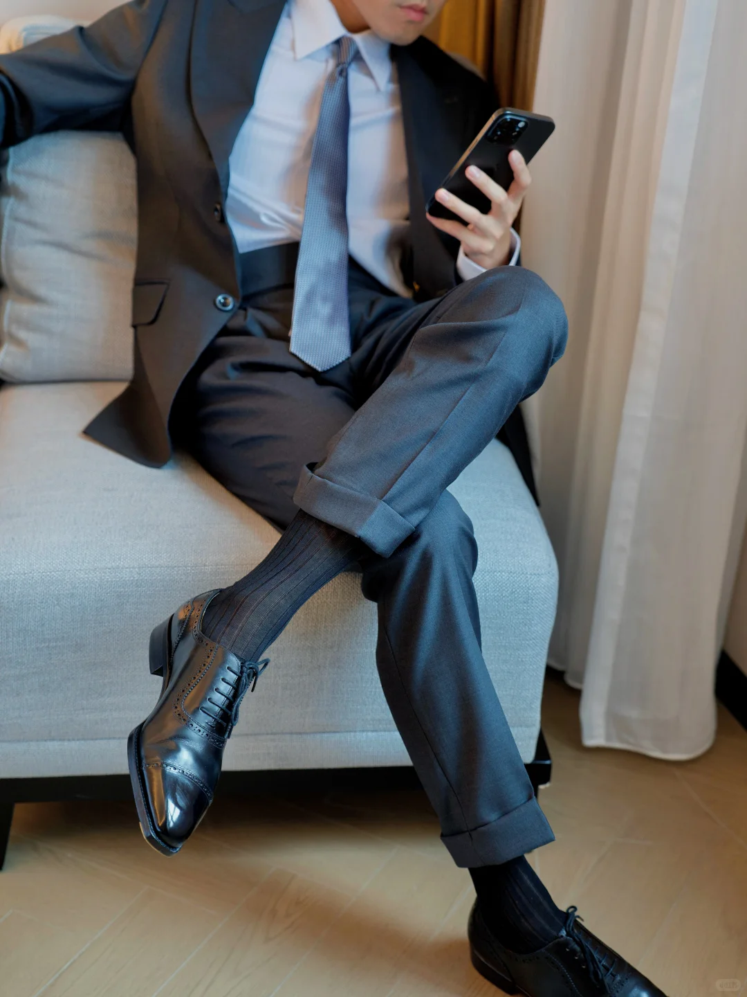 ?｜灰色套西真的超百搭