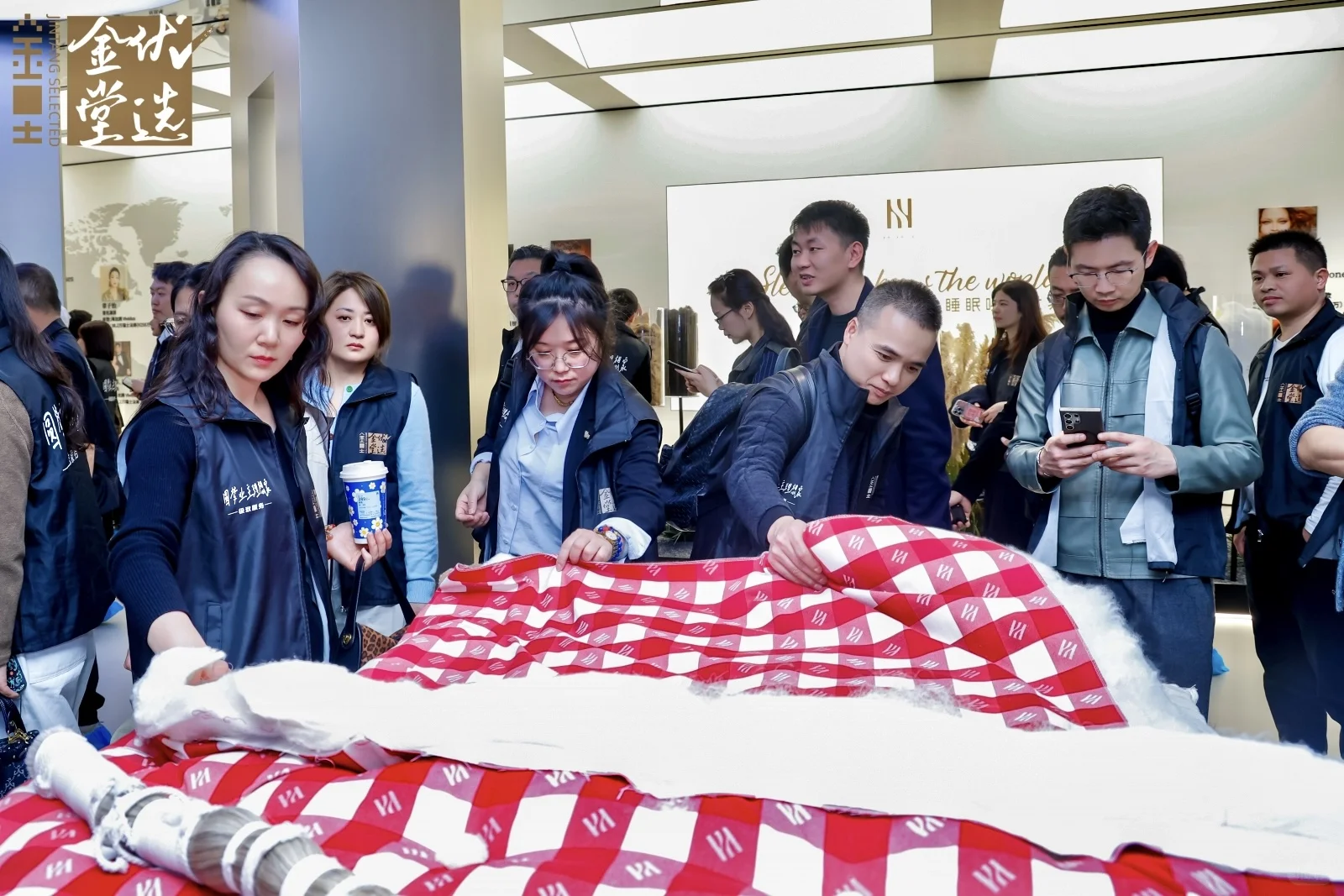 设计美学产区探索之旅|大宅软装源头工厂