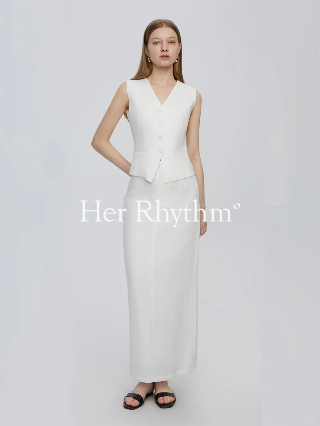 Her Rhythm | 极简高智感西装灵感