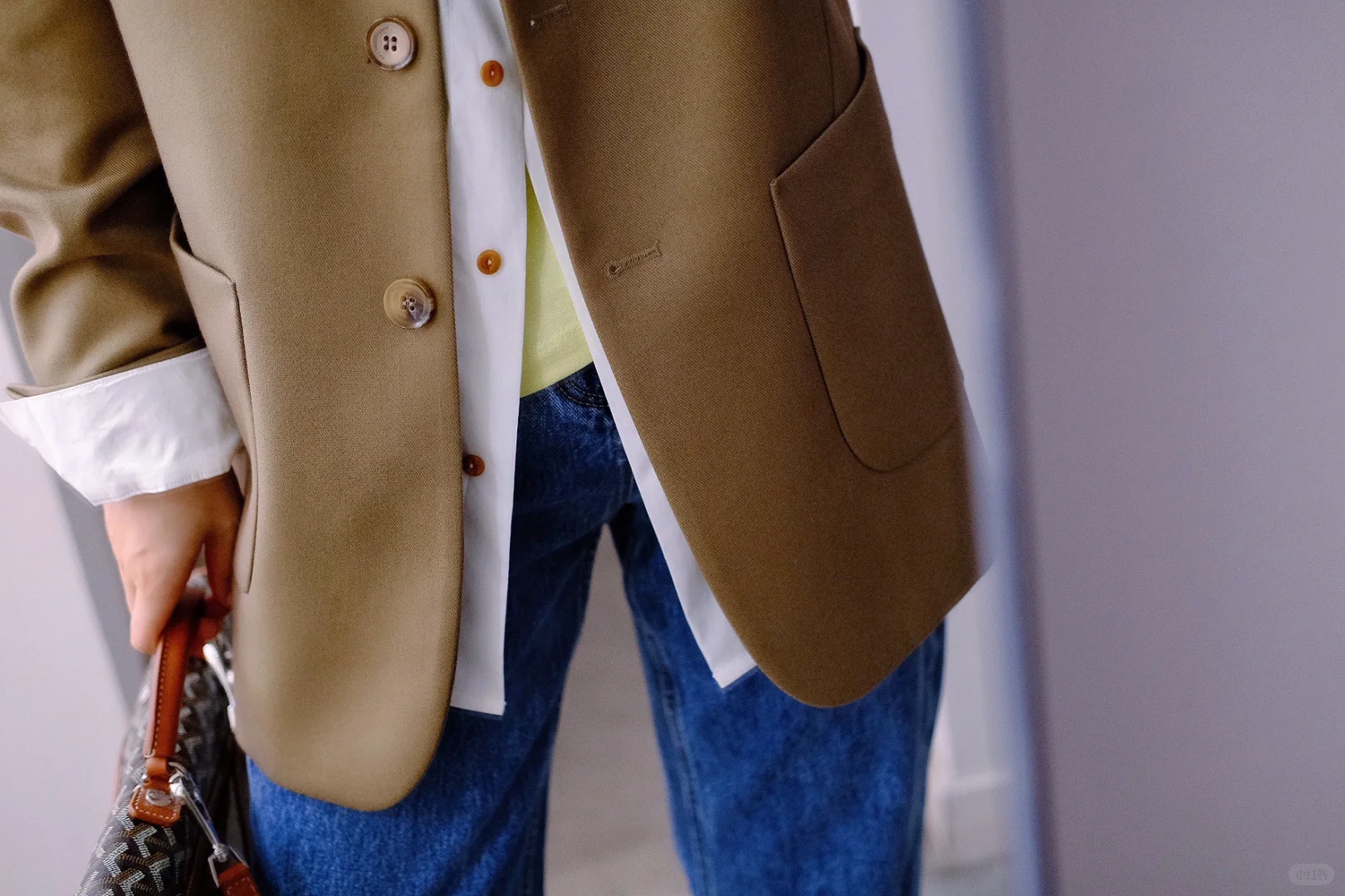 高智感的知识分子穿搭