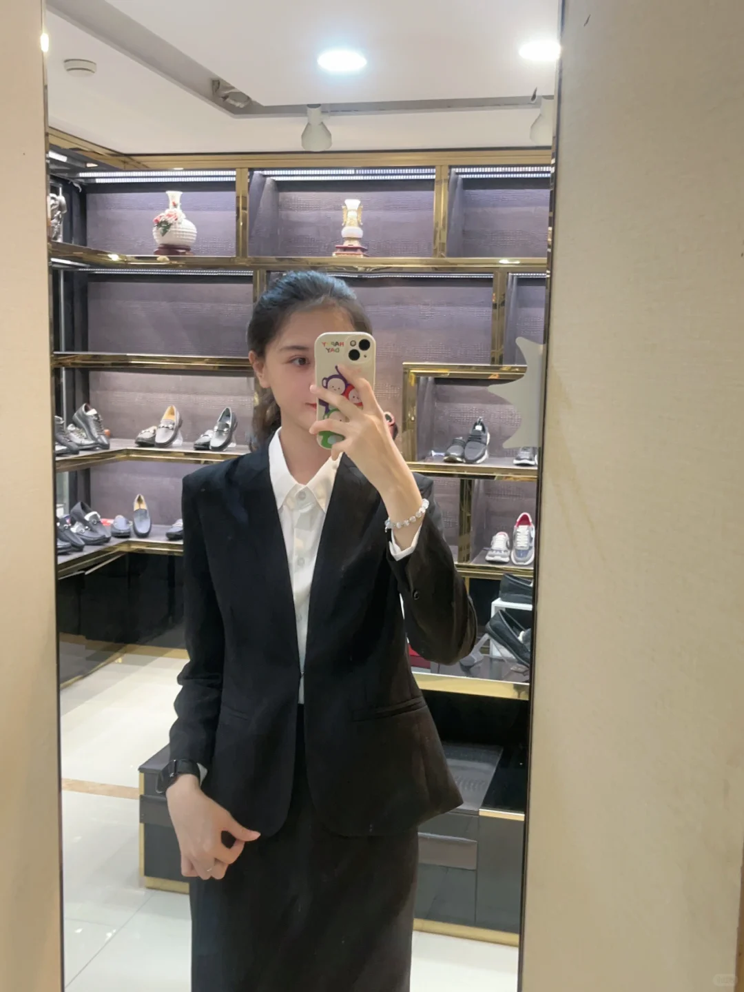 金秘书穿搭 | 超正式场合用不出错的套装