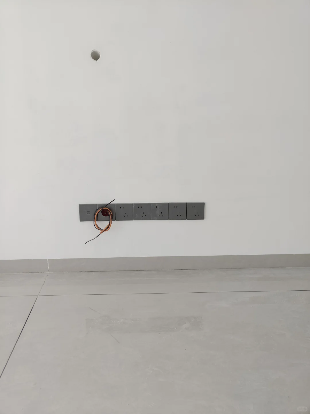 ?谁还在说做全屋智能留根零线就行？