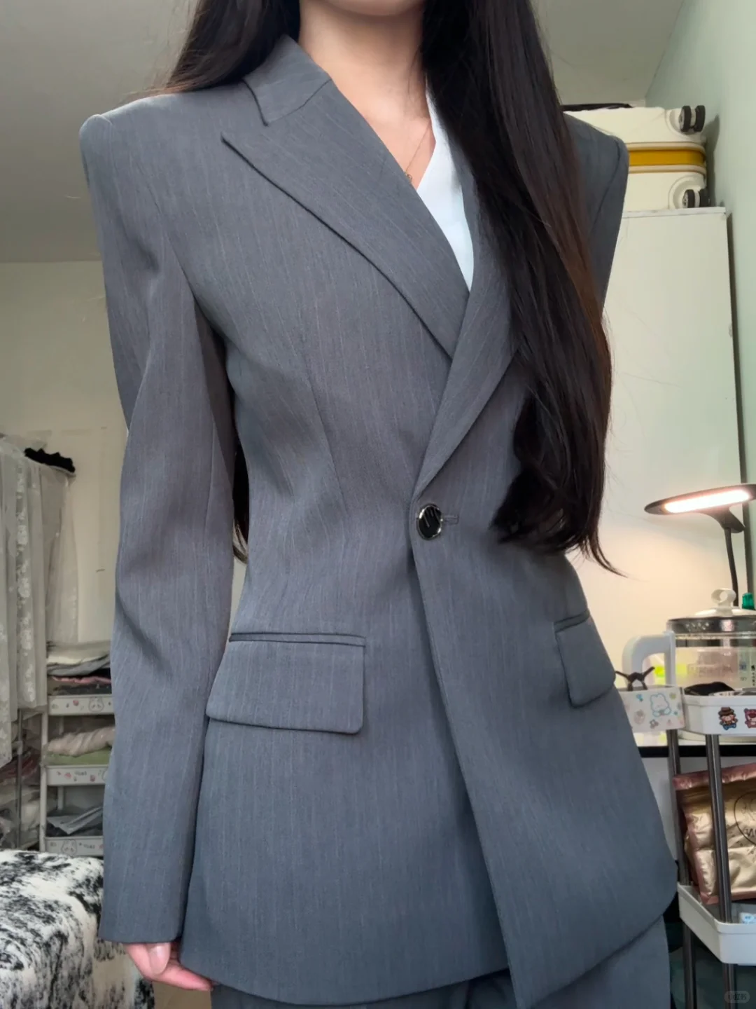 女大国考面试西装